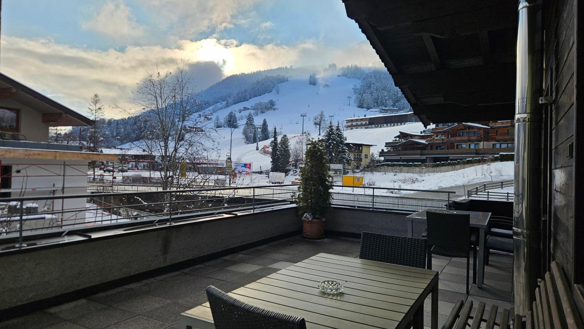 Haus Schiwelt Appartement Kirchberg in Tirol Buitenkant foto
